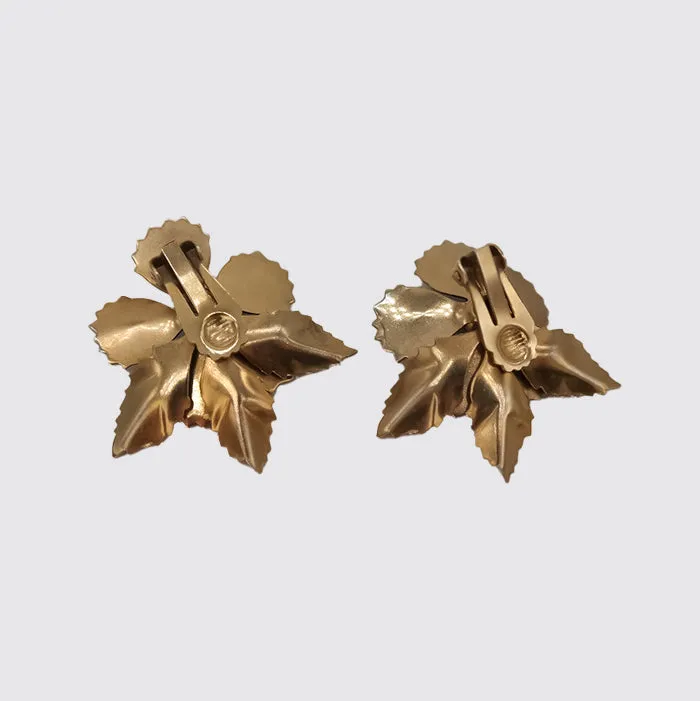 1960s Copper Flower Clip On Earrings