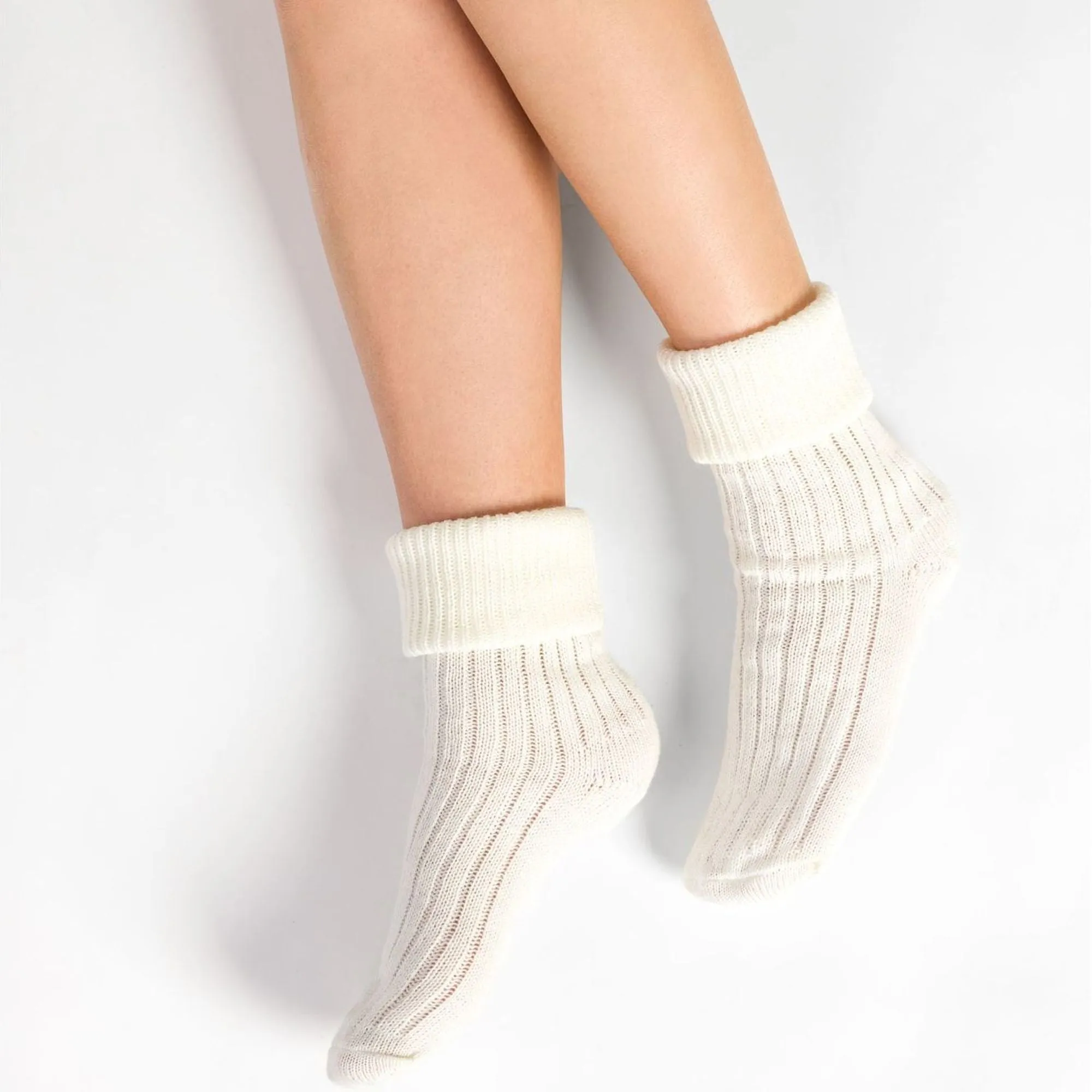 3 Pack Ladies Cosy Wool Bed Socks (2 Sizes)