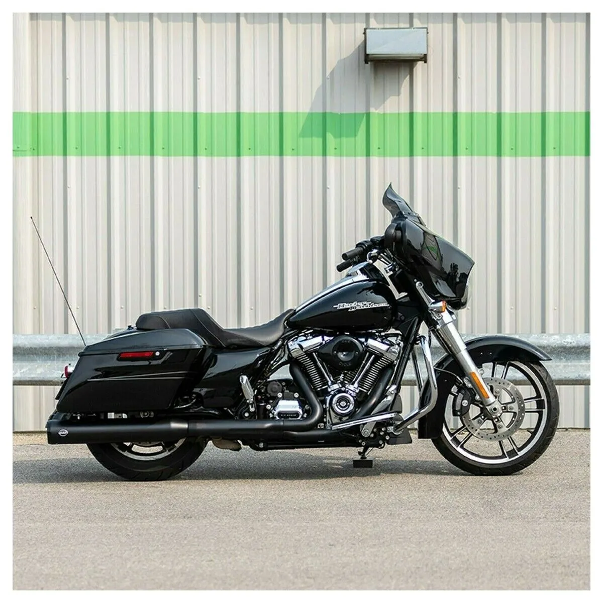 550-0990 GNX SLIP-ONS FOR M8 TOURING MODELS—BLACK