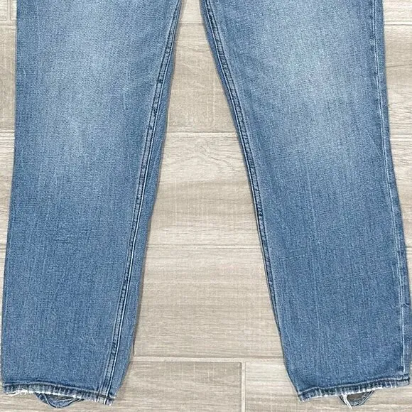 Abercrombie &amp; Fitch The Ankle Straight Ultra High Rise in Light Wash Denim Sz 27