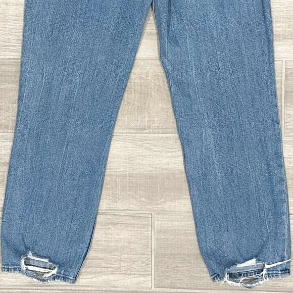 Abercrombie &amp; Fitch The Ankle Straight Ultra High Rise in Light Wash Denim Sz 27