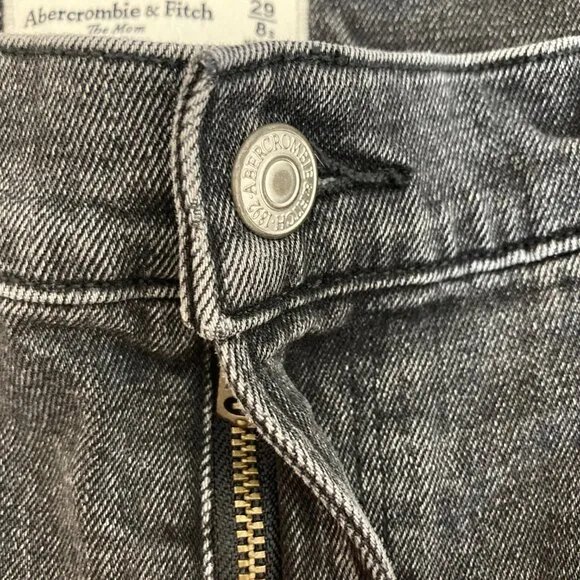 Abercrombie &amp; Fitch The Mom Jean High Rise 29 Short Black Denim Tapered Leg 90s