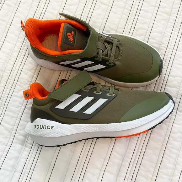 adidas EQ21 Run Bounce Sneakers 2.0 Focus Olive &amp; Orange Youth Boys size 2.5