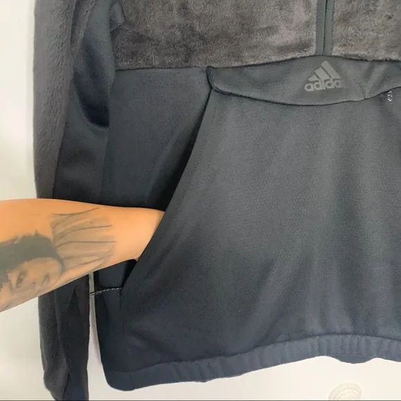 Adidas team issue Q4 fleece novelty sweater top M