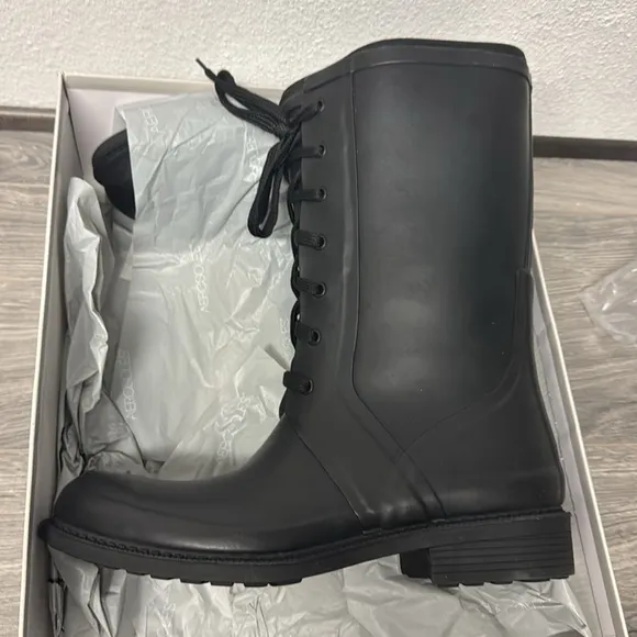 AEROSOLES Vernon Rain Boot