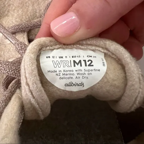 ALLBIRDS Merino Wool Runners Light Pink Limited Edition 0818 Mens 12 Pale Pink