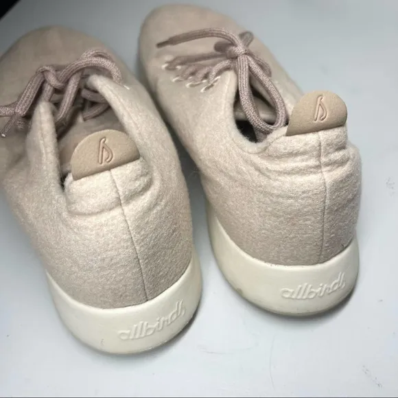 ALLBIRDS Merino Wool Runners Light Pink Limited Edition 0818 Mens 12 Pale Pink
