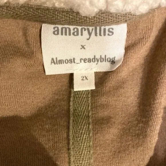 AMARYLLIS Jacket Tan and Cream Size 2X