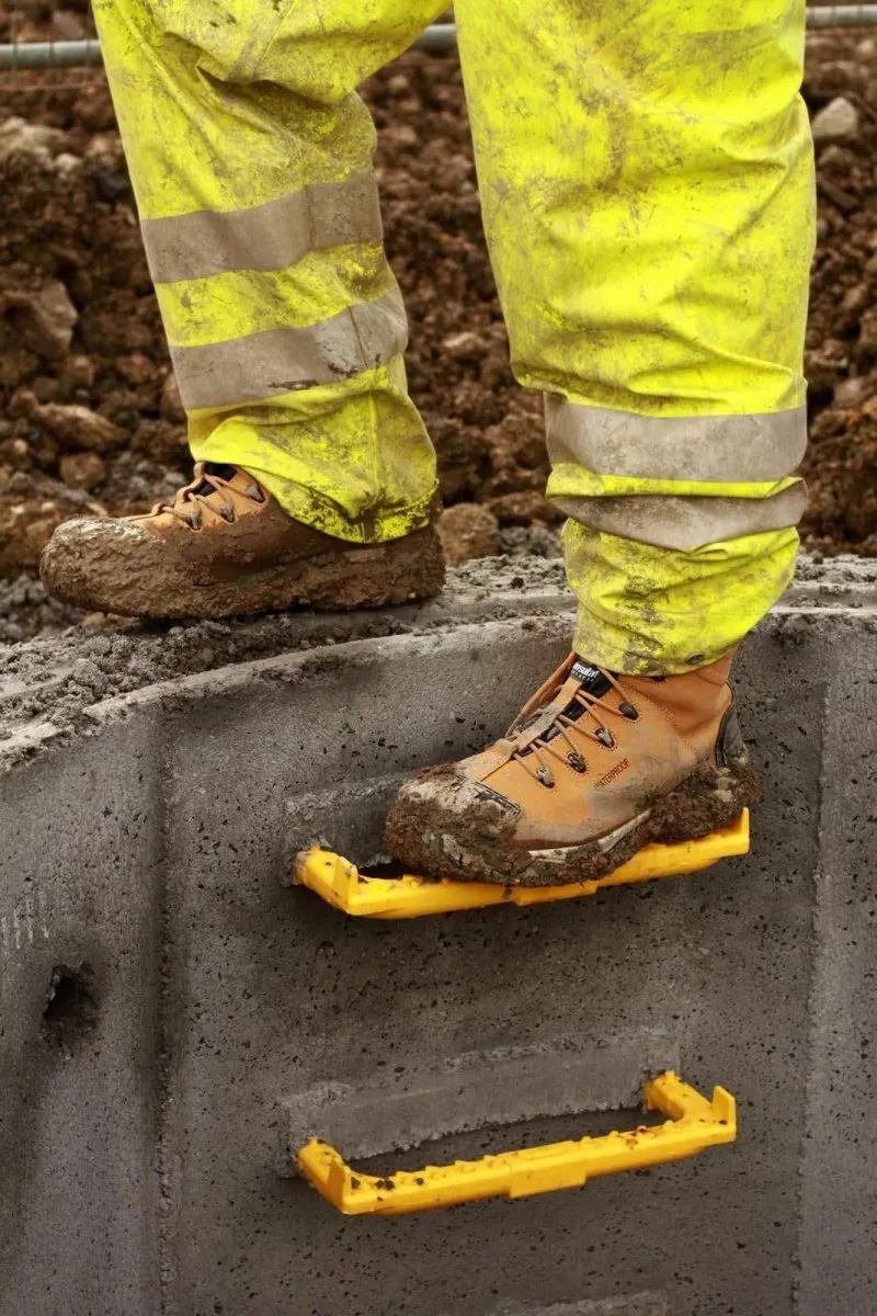 Amblers FS998 Mens Waterproof Composite Safety Boots