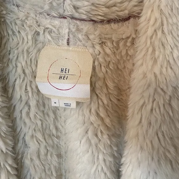 Anthropologie Hei Hei Faux Fur vest Size Medium