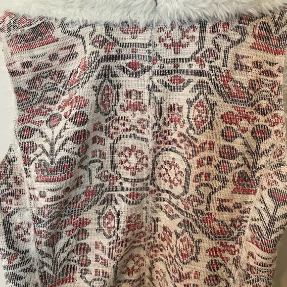 Anthropologie Hei Hei Faux Fur vest Size Medium