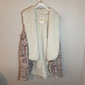 Anthropologie Hei Hei Faux Fur vest Size Medium