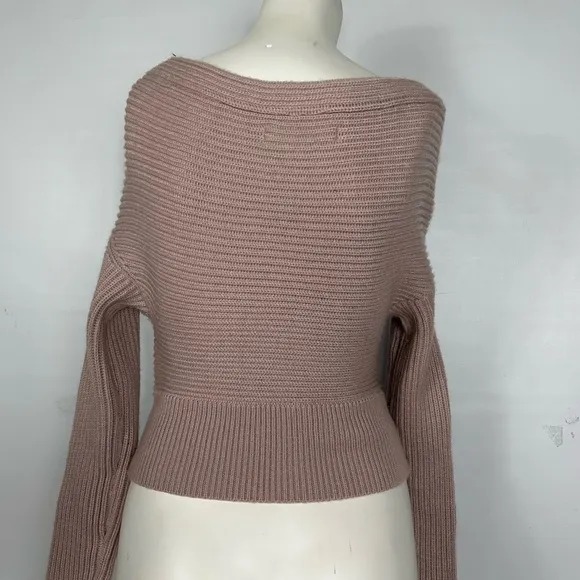 Anthropologie Morrisday the label Knit Sweater