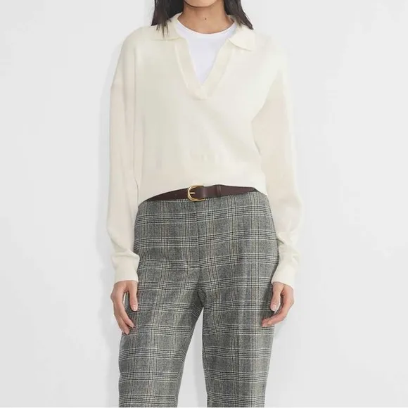 Aritzia Clara Merino Wool Sweater light birchSize S