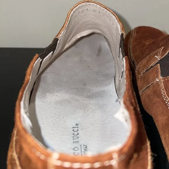 Bacco Bucci Vero Cuoio Suede Slip Ons.  Made in Italy.  Size 13.