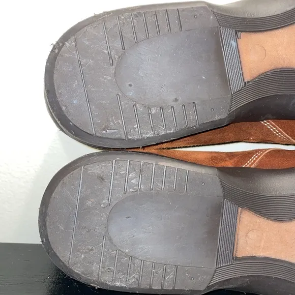 Bacco Bucci Vero Cuoio Suede Slip Ons.  Made in Italy.  Size 13.