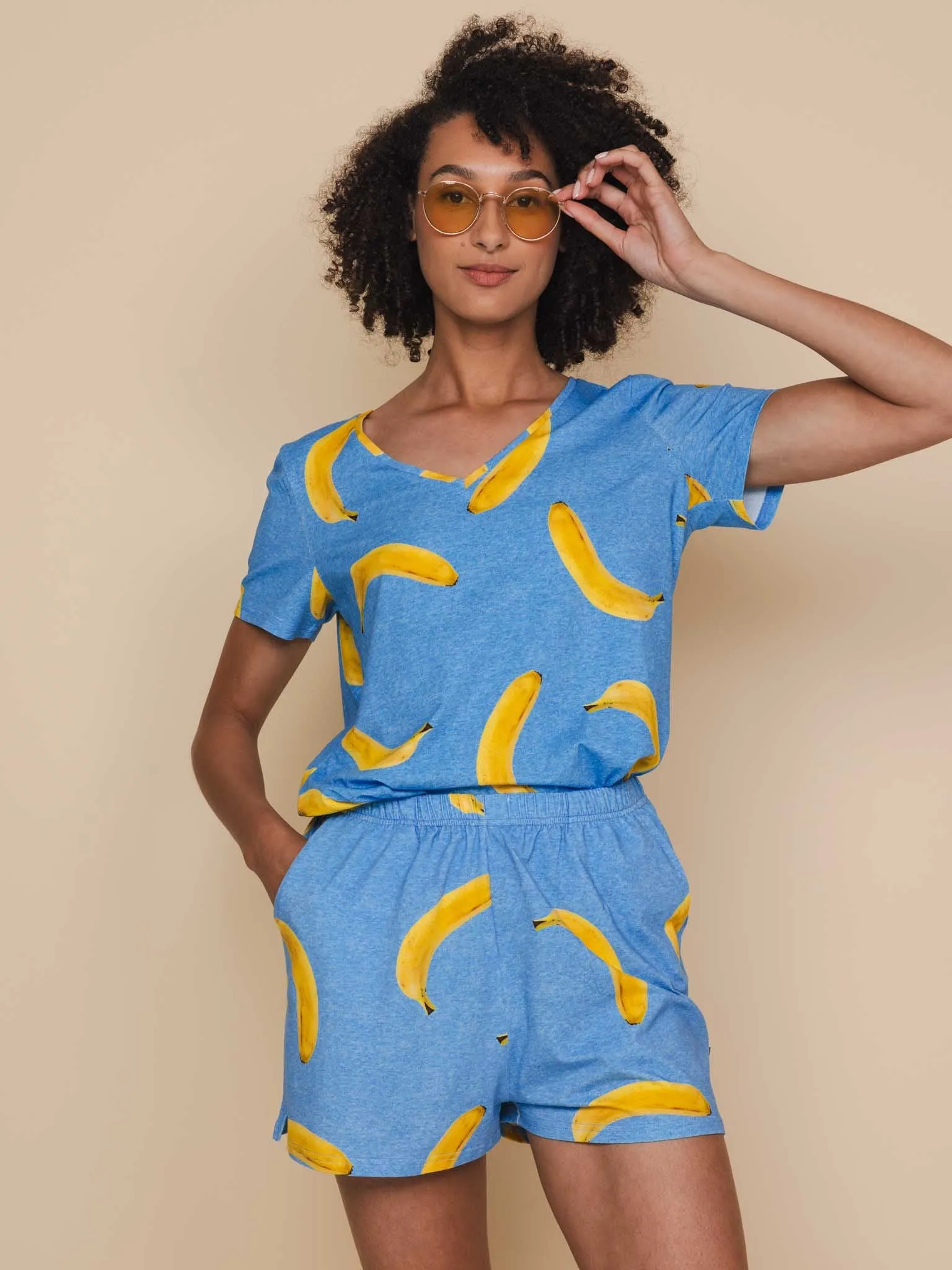 Banana Blue V-neck T-shirt en Shorts set Dames