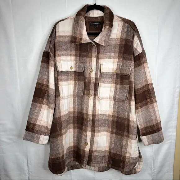 Banana Republic longline shacket neutral plaid wool blend casual fall winter