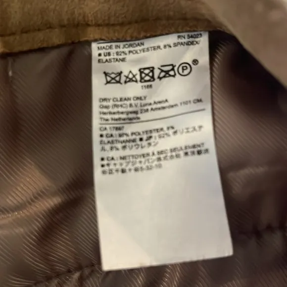 Banana Republic | Vegan Faux Suede Shorts in Camel/Tan w. 5&quot; inseam Size 8