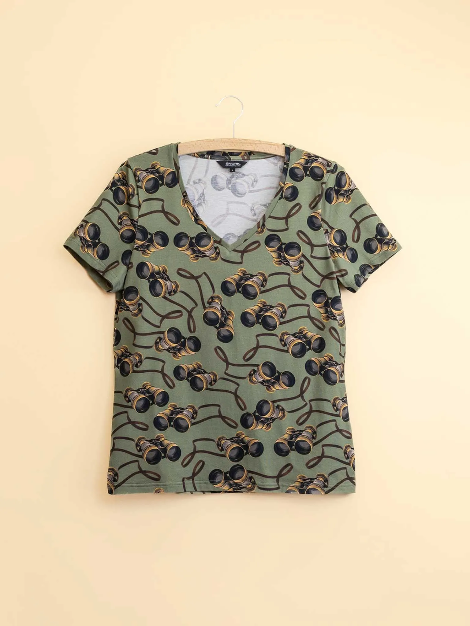 Binoculars V-neck T-shirt en Shorts set Dames