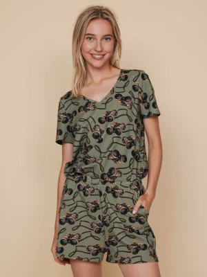 Binoculars V-neck T-shirt en Shorts set Dames
