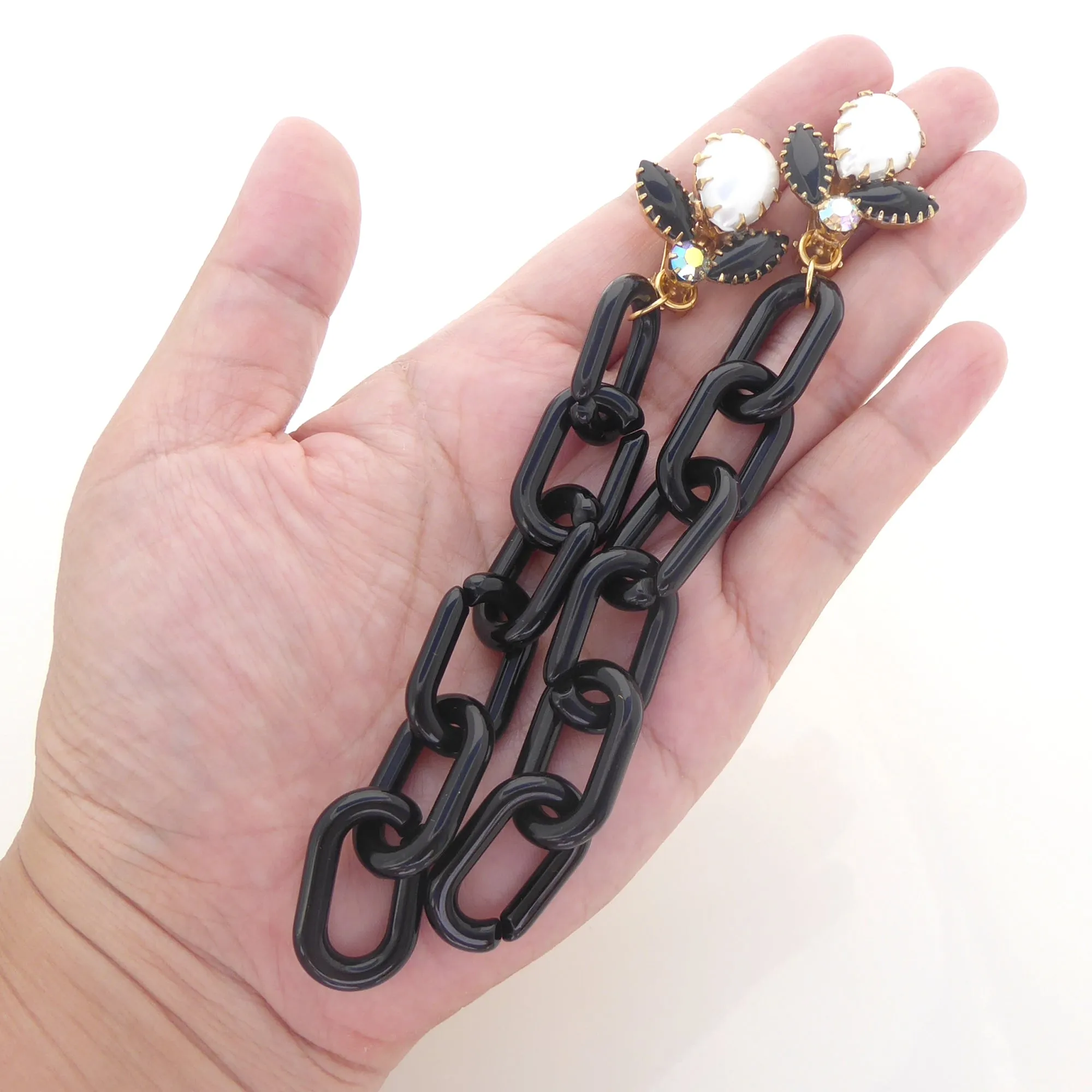 Black and pearl chain earrings