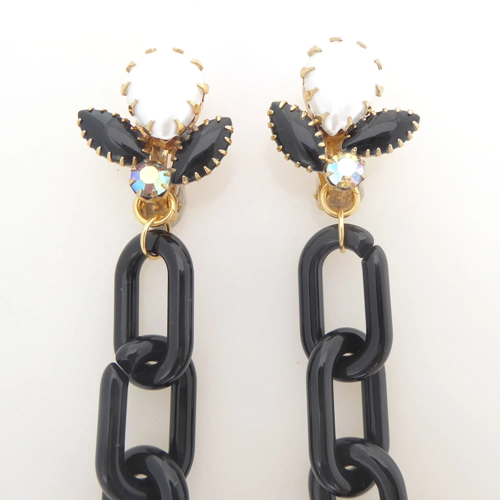 Black and pearl chain earrings