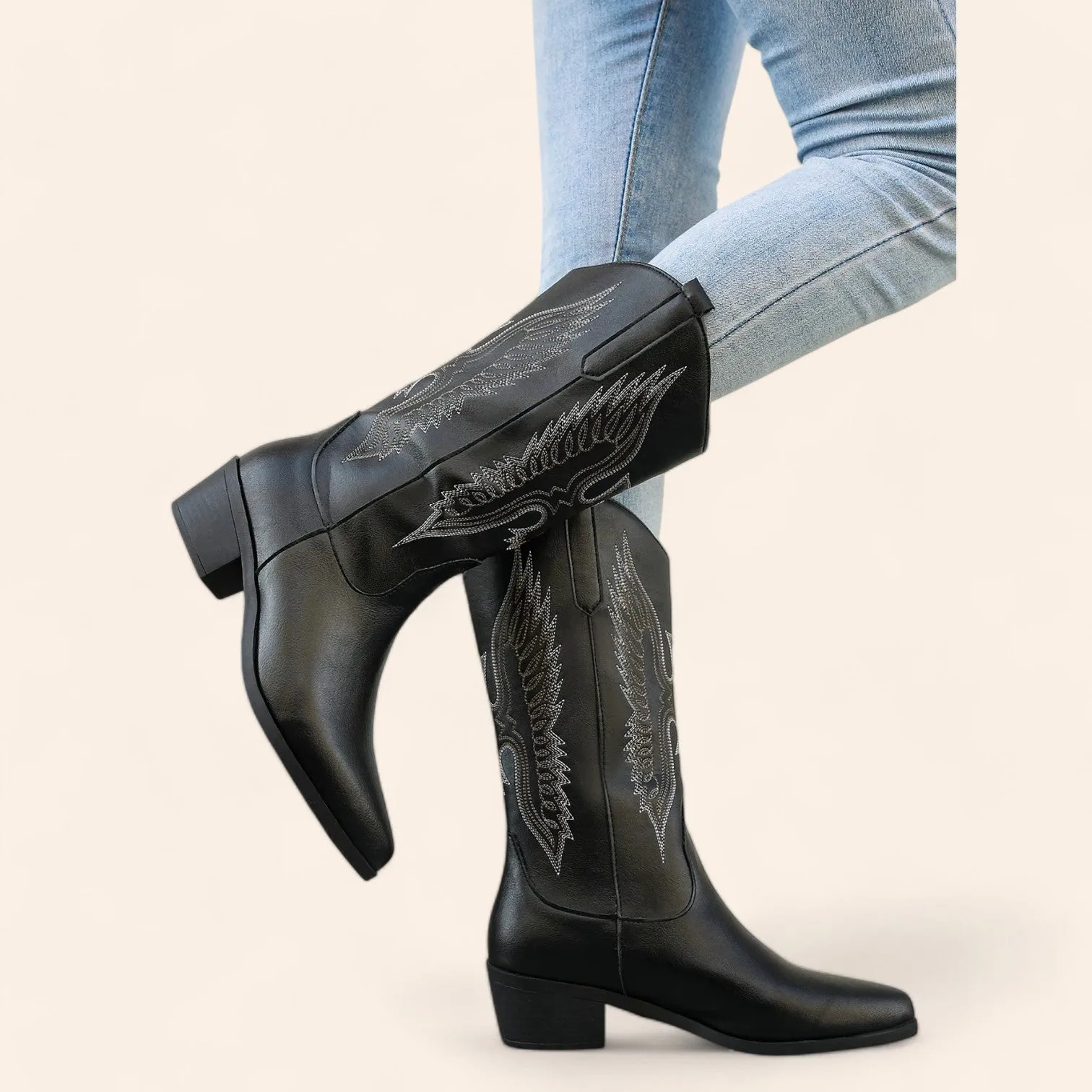 Black cowboy boots with bird embroidery - N°118