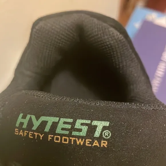 boot shoes. NEW. Hytest Mens safety steel toe &amp; ASTM electrical hazard