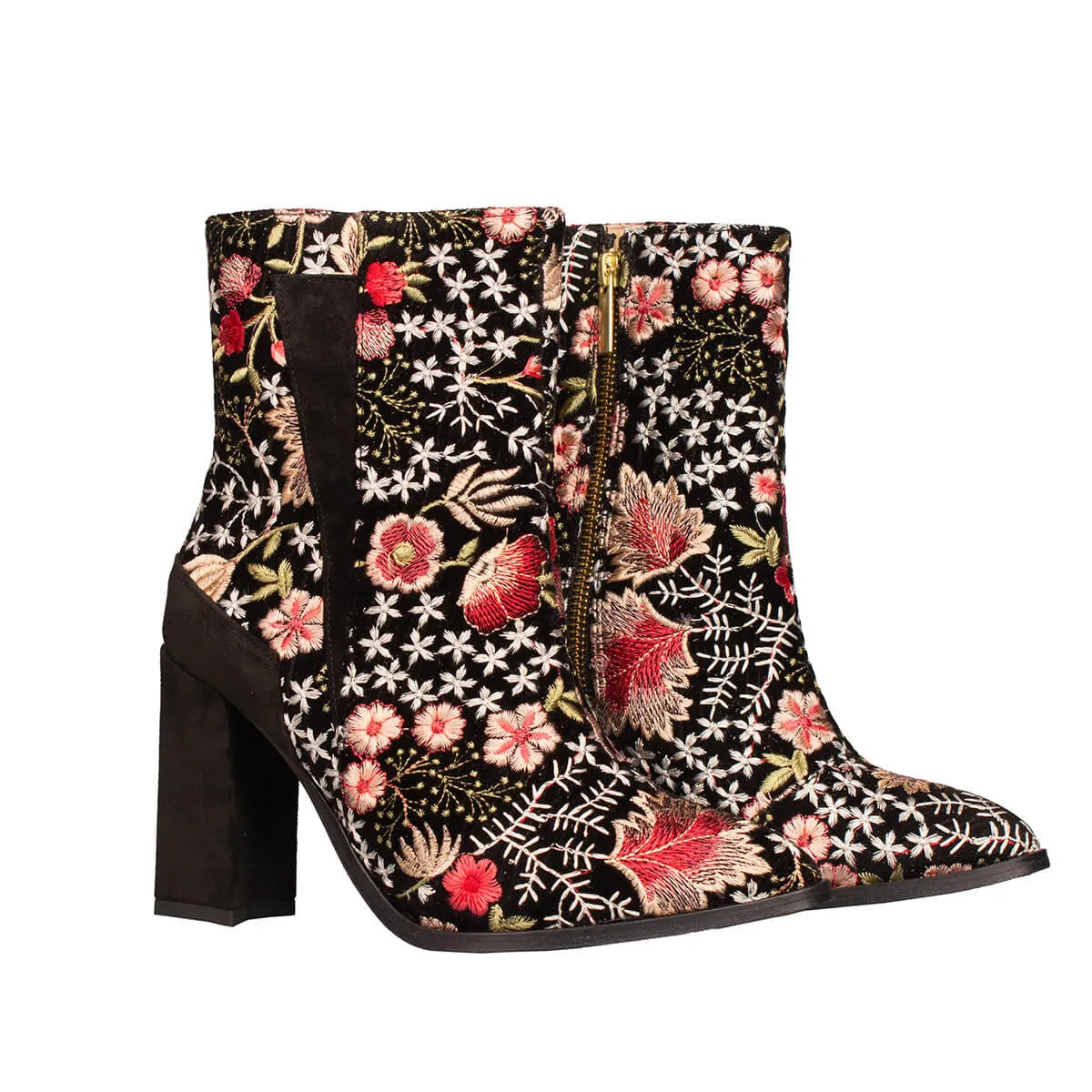 Boots and Roses hoog