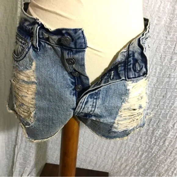 Brandy &amp; Mellville Destroyed Shorts Size 40 (L)