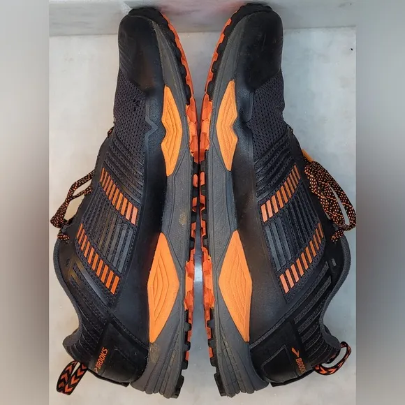 BROOKS CASCADIA 13 ATHLETIC TRAIL RUNNING SHOES SIZE 12.5 EE