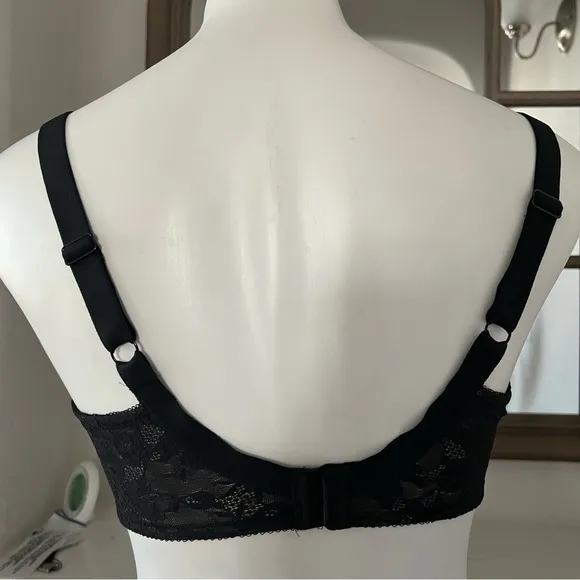 B’tempted by Wacoal Lace Finesse T-Shirt Bra Size 34DDD New w/Tag