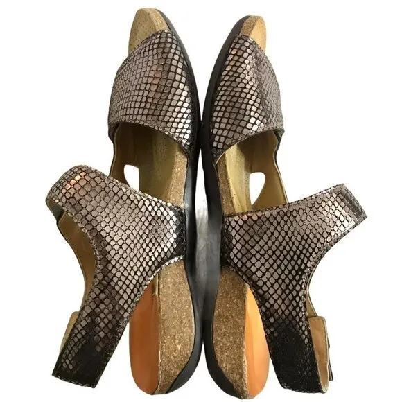 CALZAMEDI SPAIN Metallic Leather Orthopedic Comfort Sandals