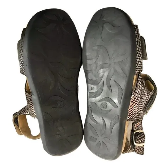 CALZAMEDI SPAIN Metallic Leather Orthopedic Comfort Sandals