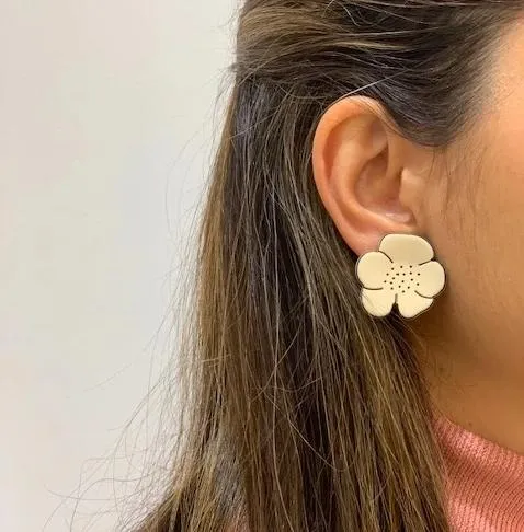 Camellia Black Earrings