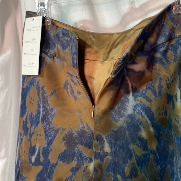 Carmen Marc Valvo 10 brown blue silk handkerchief hemline skirt 💯silk lined nwt