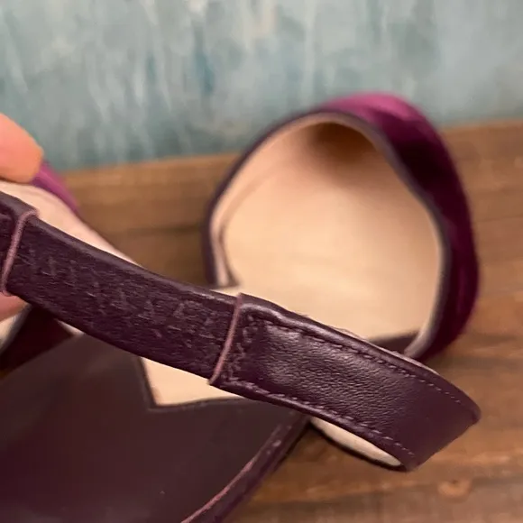 CARMEN SALAS Victoria Purple Velvet Slingback Pumps