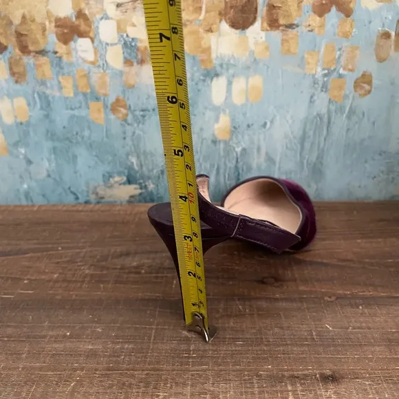 CARMEN SALAS Victoria Purple Velvet Slingback Pumps