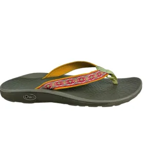 Chaco Classic Flip with  Arch Support Women’s size 8 in Yellow Pink Green
