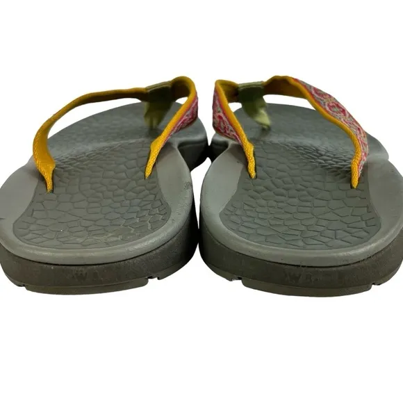 Chaco Classic Flip with  Arch Support Women’s size 8 in Yellow Pink Green