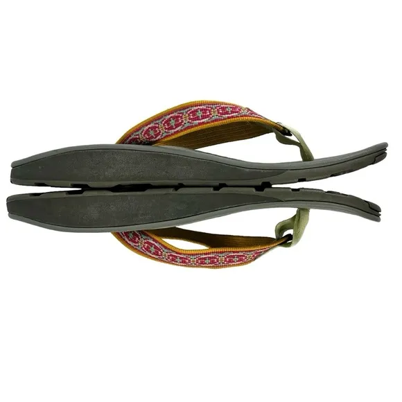 Chaco Classic Flip with  Arch Support Women’s size 8 in Yellow Pink Green