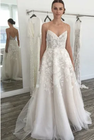 Cheap Spaghetti Straps Backless Off White Wedding Dresses with Lace Appliques OKK44