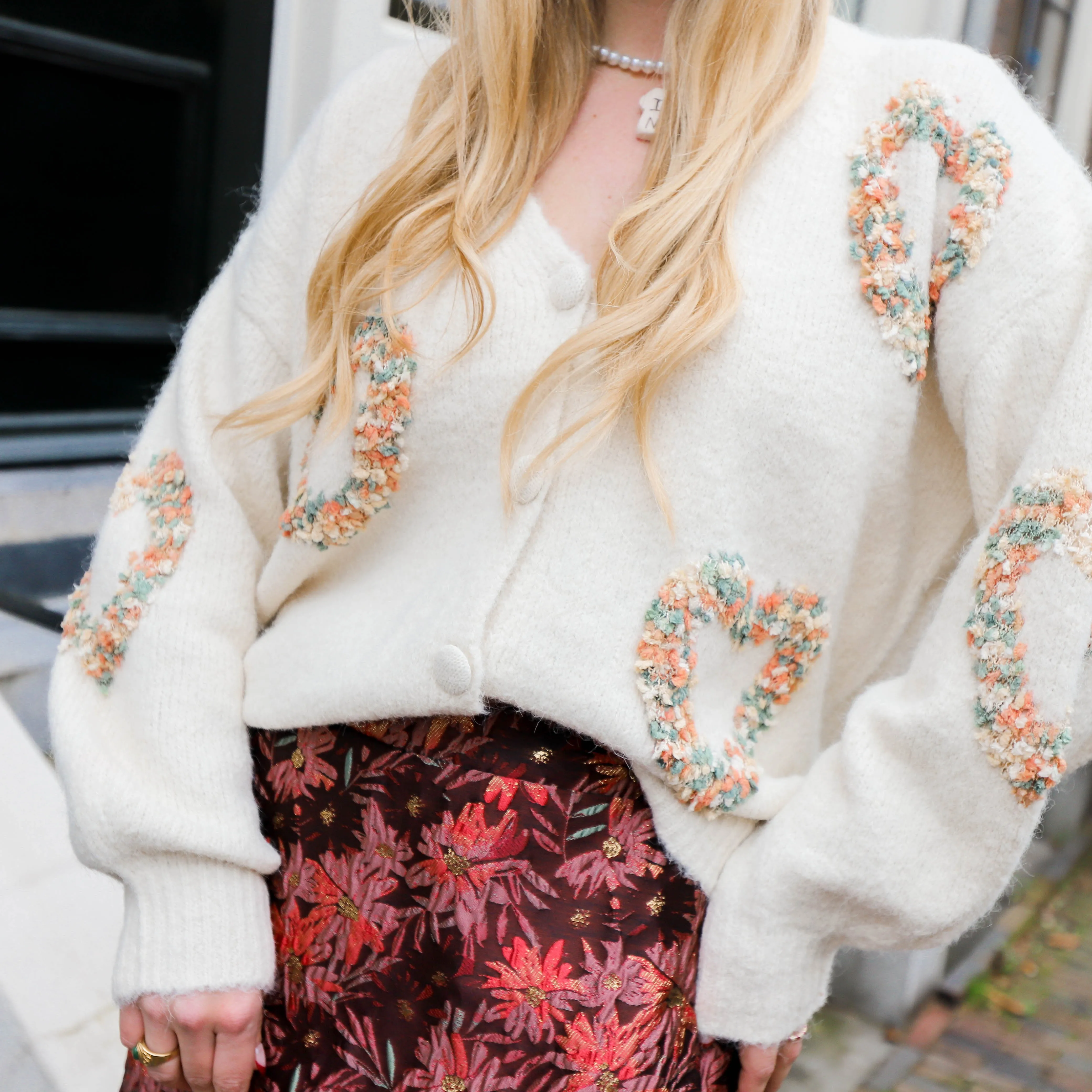 Chloe hart vest ecru