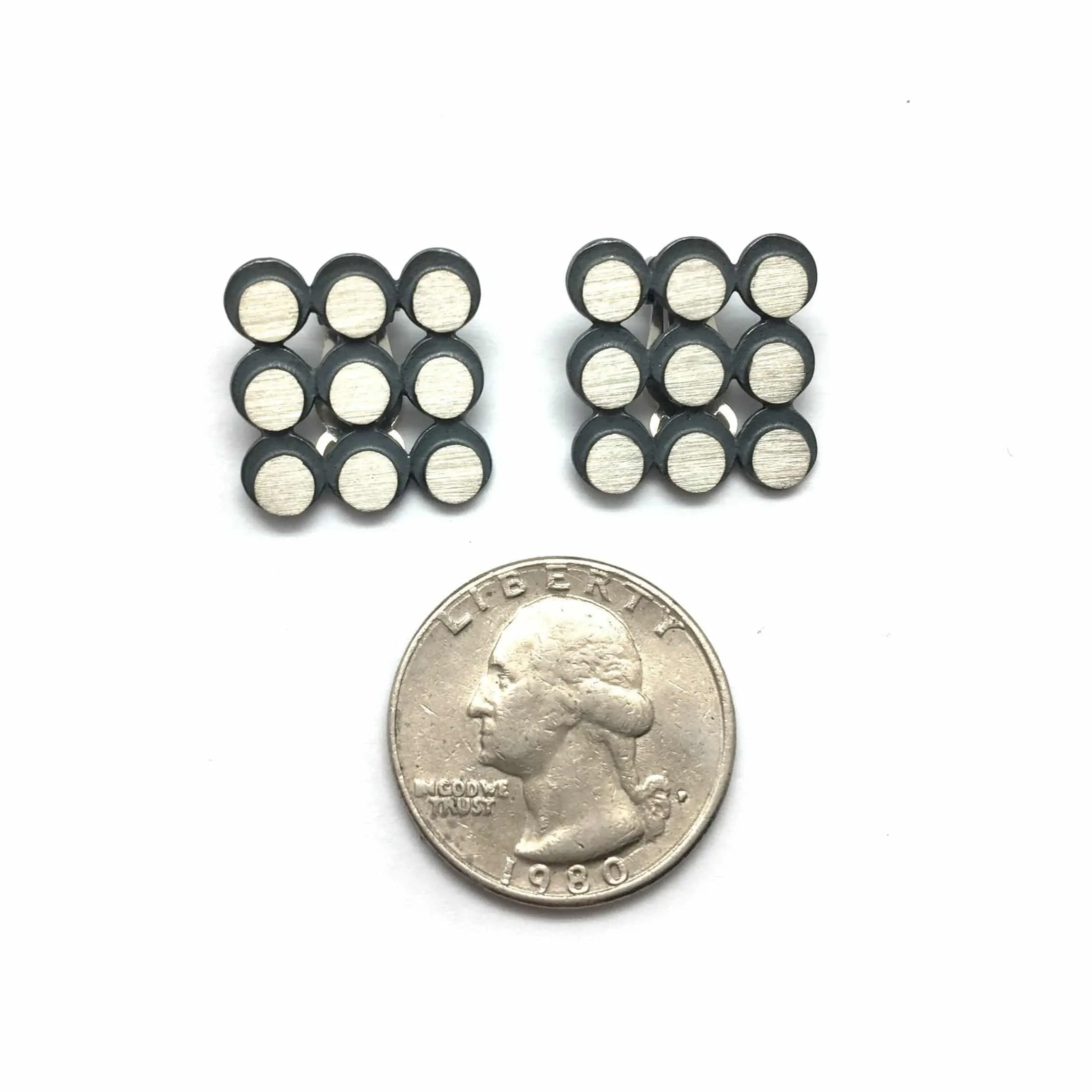 Circle Grid Clip-Ons
