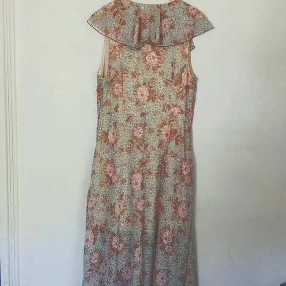 City Triangles Hi low Floral  Maxi dress sz 15