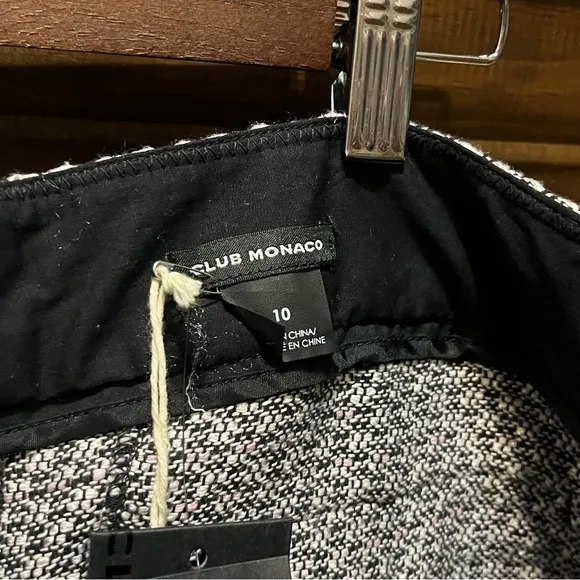 Club Monaco Low Rise City Tweed Shorts