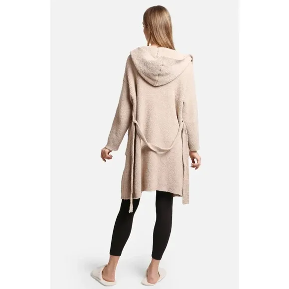 COMFYLUXE Solid Color Hooded Robe with Front Pockets and Belt