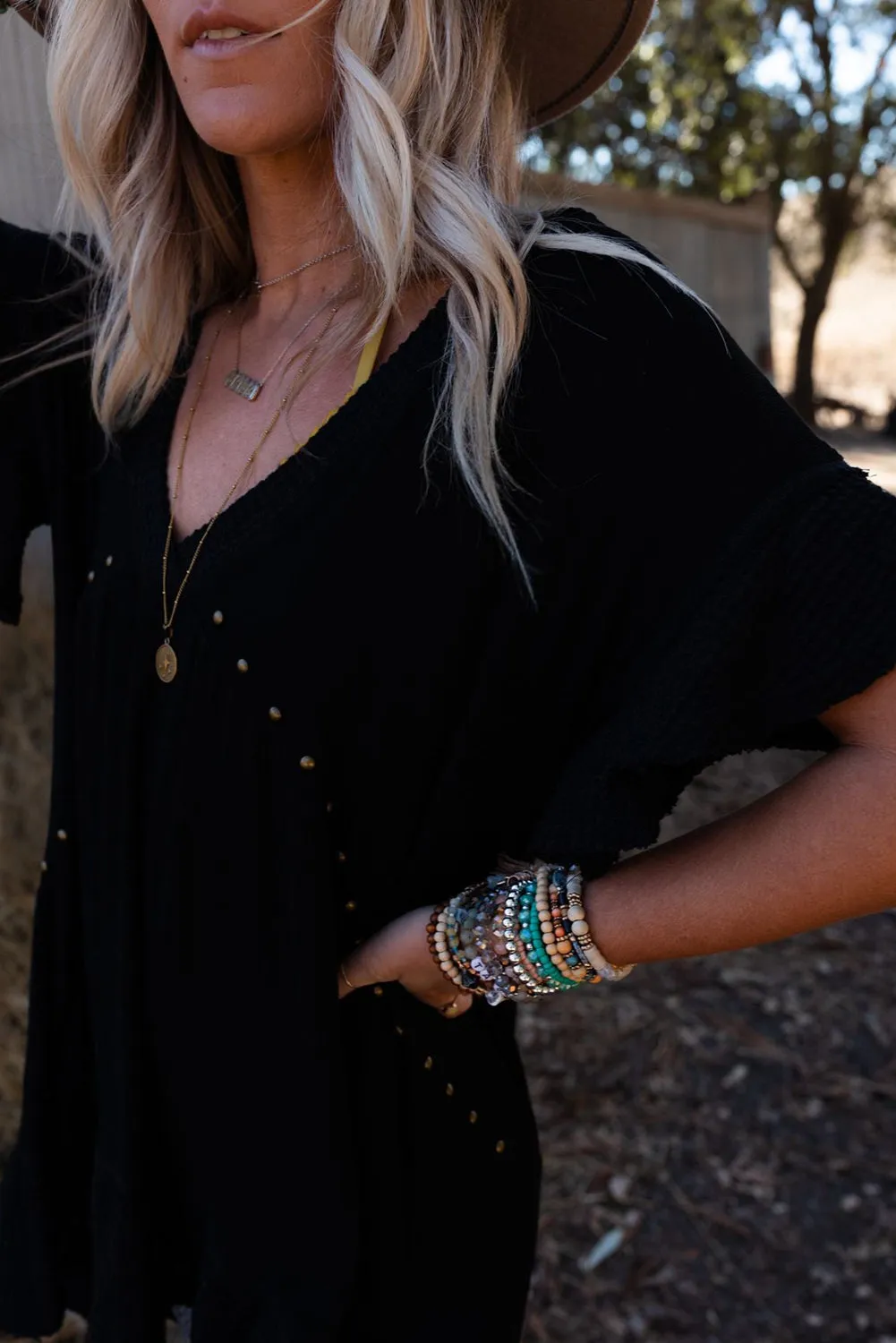 Contrast Knit Splicing V Neck Studded Blouse