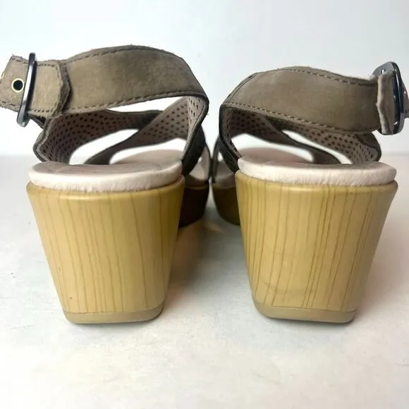 Dansko Women's Jacinda Platform Slingback Sandals Walnut Nubuck Sz 8.5-9